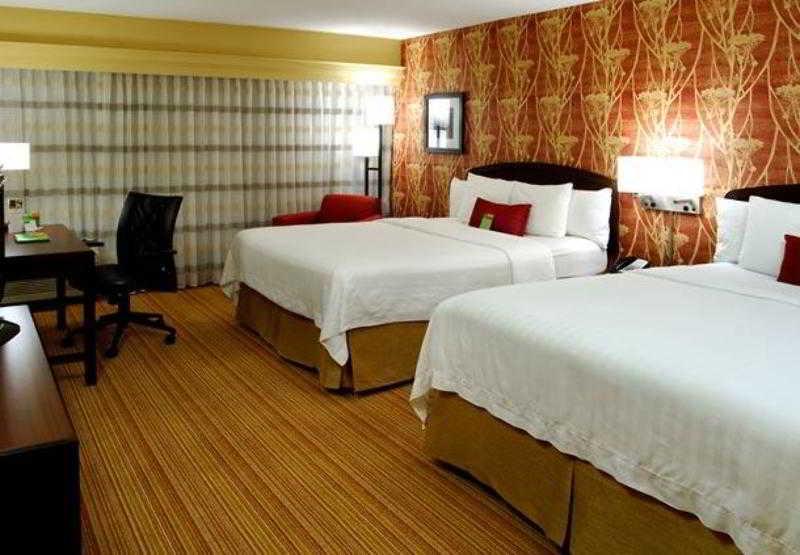 คอร์ทยาร์ด อินเดียนาโพลิส นอร์ทเวสต์ Hotel ภายนอก รูปภาพ